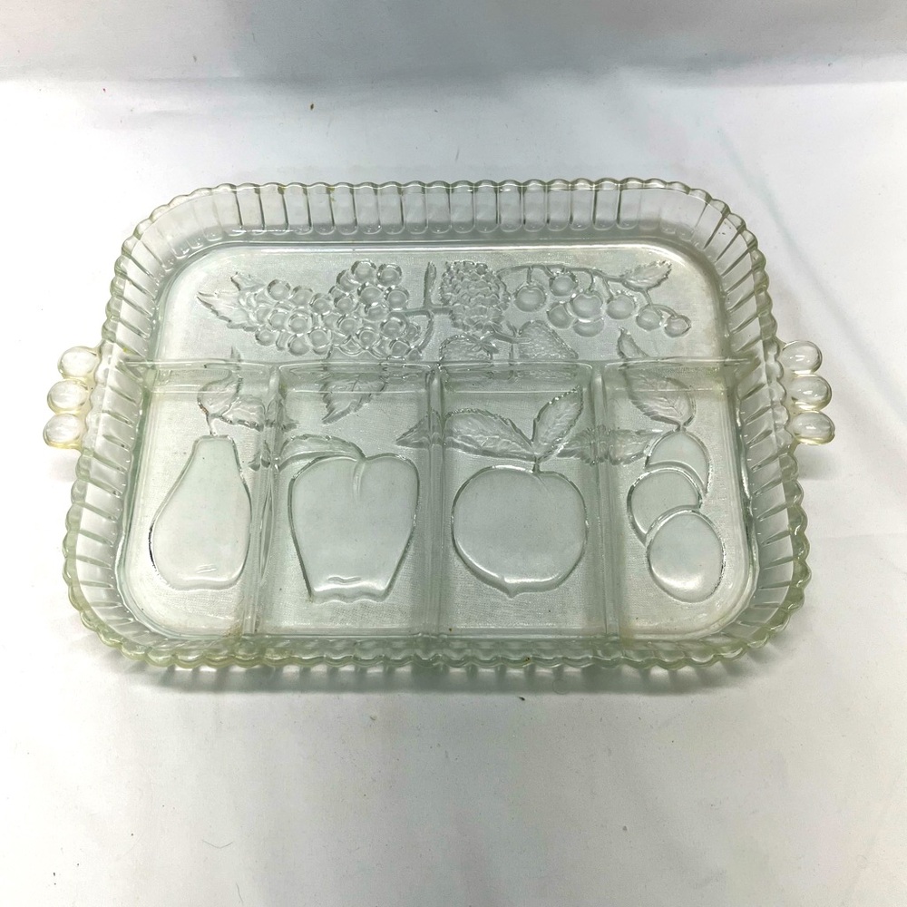 VINTAGE INDIANA GLASS EMBOSSED DIVIDED RELISH FRUIT SERVING DISH PREOWNED